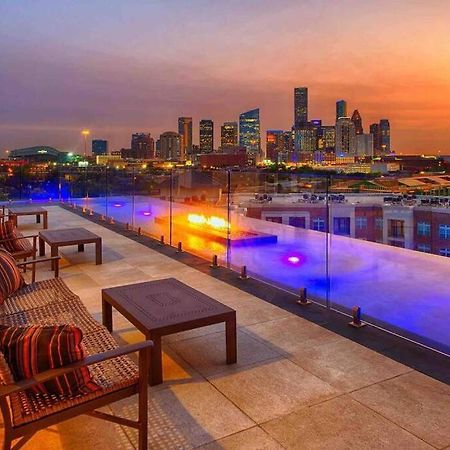 Appartement Downtown Living 1Br W/ Free Parking Garage à Houston Extérieur photo